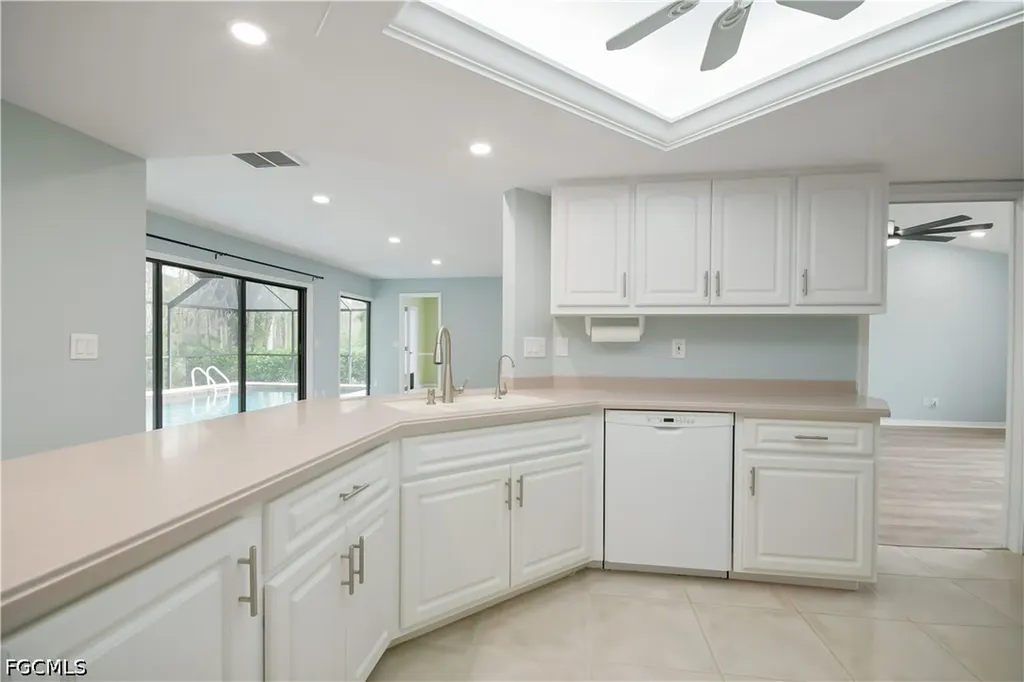 6686 Kestrel Circle Fort Myers FL 33966