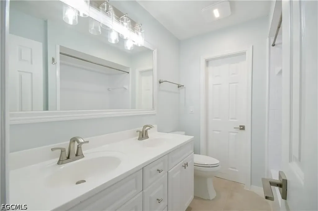 6686 Kestrel Circle Fort Myers FL 33966