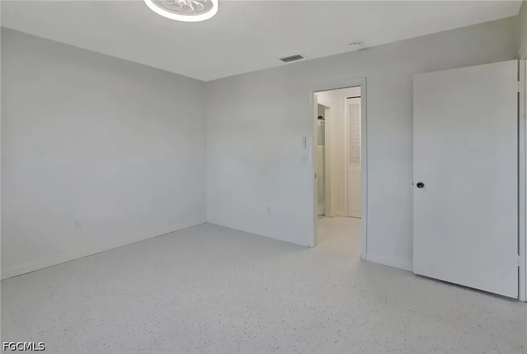 6731 Panther Lane Fort Myers FL 33919