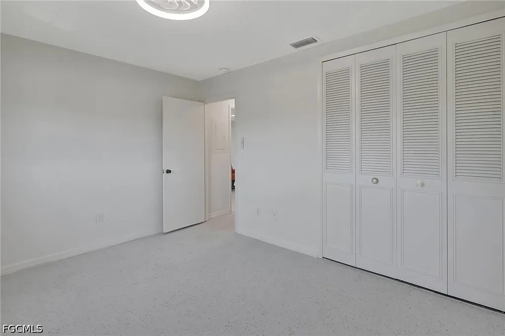 6731 Panther Lane Fort Myers FL 33919