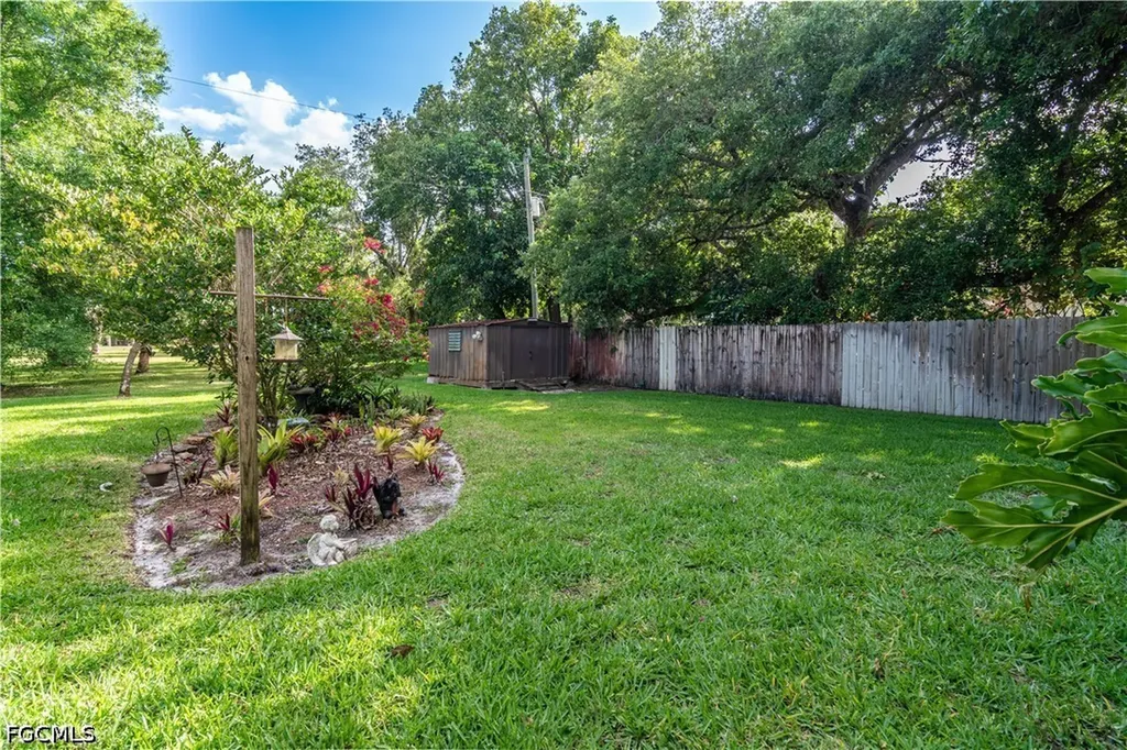 7314 Sean Lane North Fort Myers FL 33917