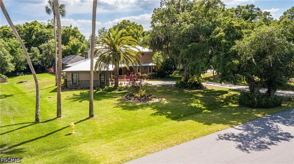 7314 Sean Lane North Fort Myers FL 33917