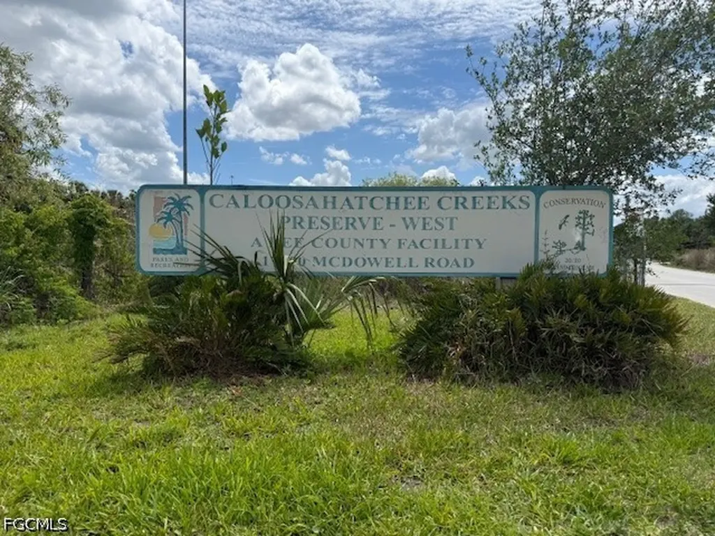 7314 Sean Lane North Fort Myers FL 33917