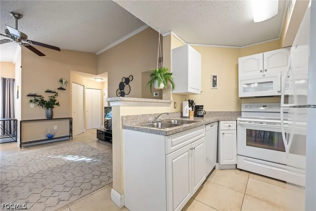 12550 Equestrian Circle Fort Myers FL 33907