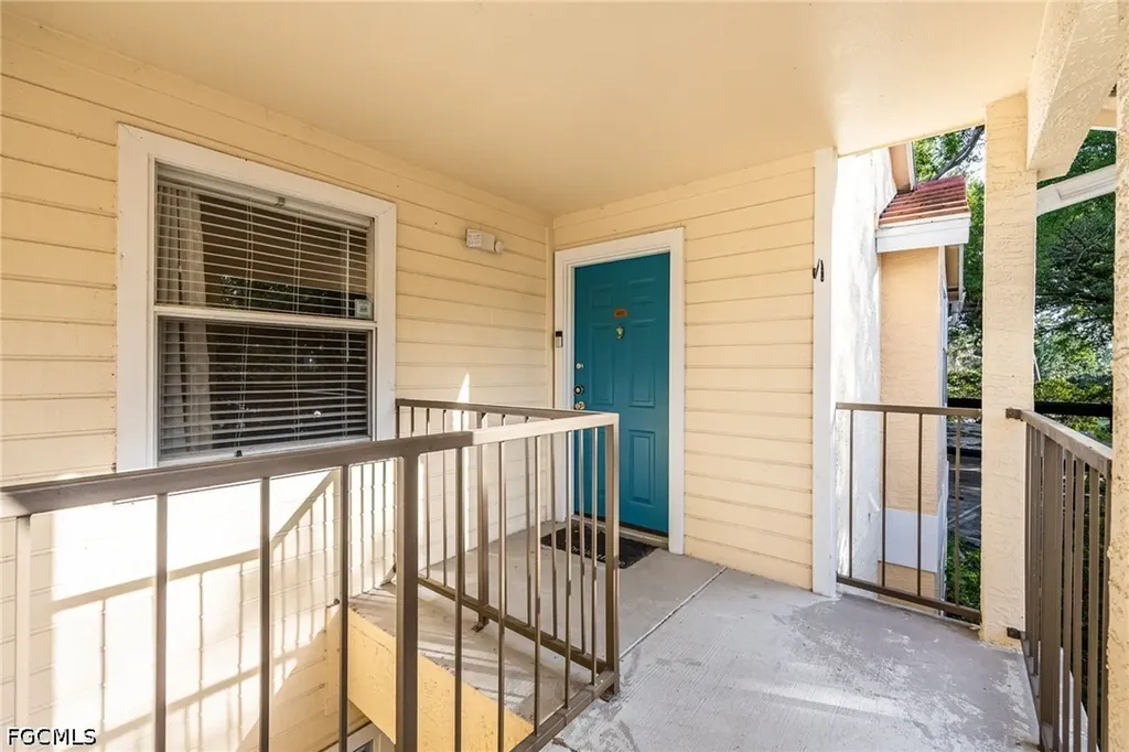 12550 Equestrian Circle Fort Myers FL 33907