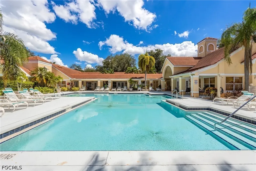 12550 Equestrian Circle Fort Myers FL 33907