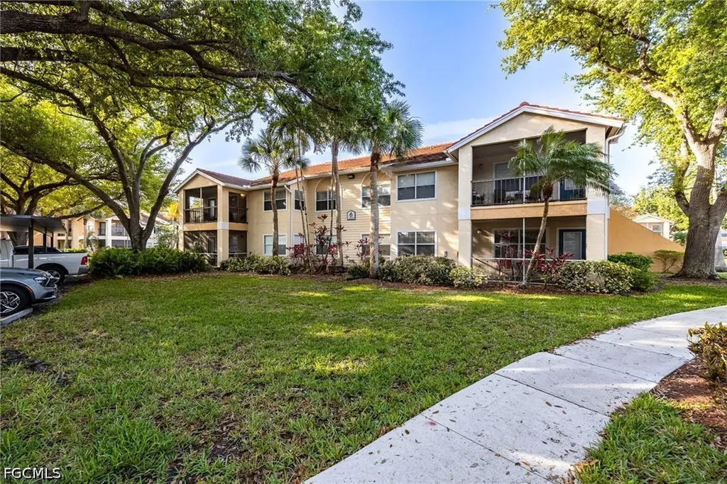12550 Equestrian Circle Fort Myers FL 33907