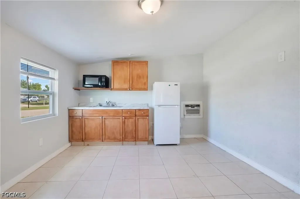 1102 Kanza Court Lehigh Acres FL 33936
