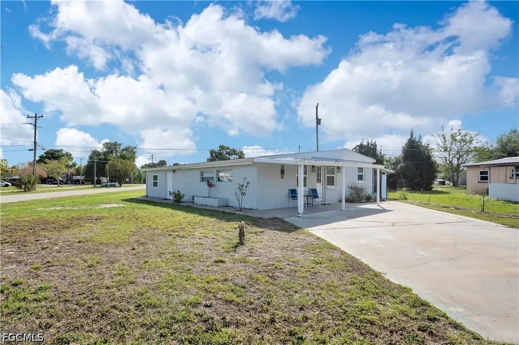 1102 Kanza Court Lehigh Acres FL 33936