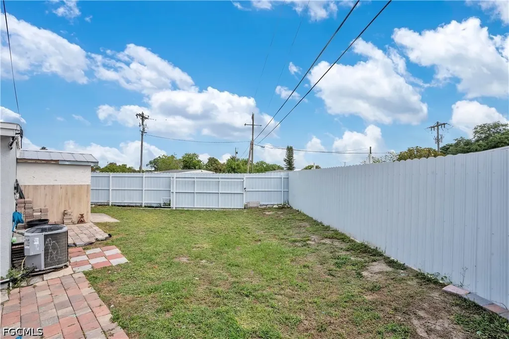 1102 Kanza Court Lehigh Acres FL 33936