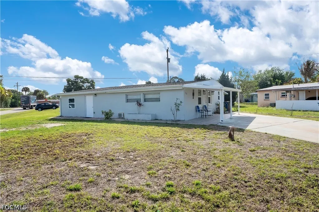 1102 Kanza Court Lehigh Acres FL 33936