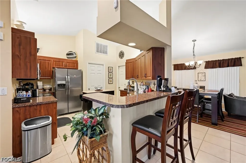 309 SE 18th Street Cape Coral FL 33990