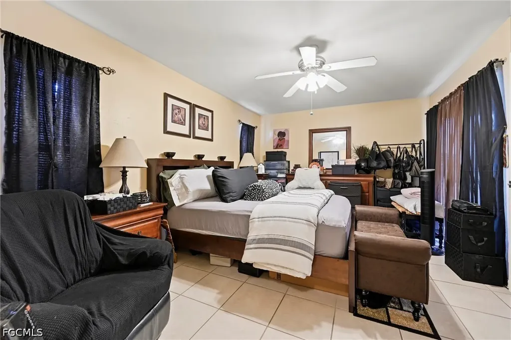 309 SE 18th Street Cape Coral FL 33990