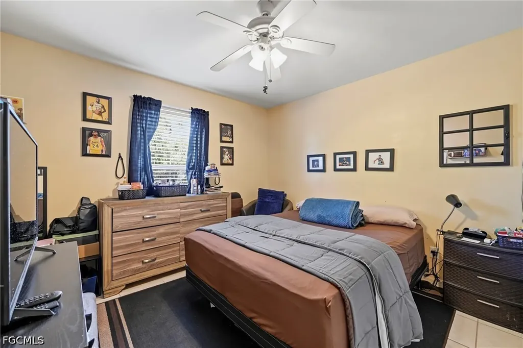 309 SE 18th Street Cape Coral FL 33990