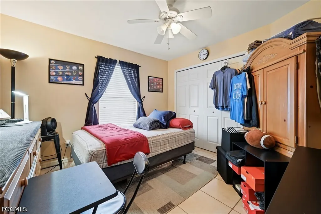 309 SE 18th Street Cape Coral FL 33990