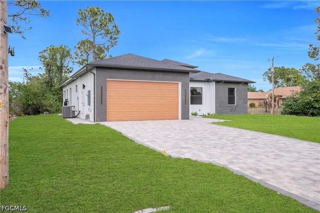 2800 30th Street W Lehigh Acres FL 33971