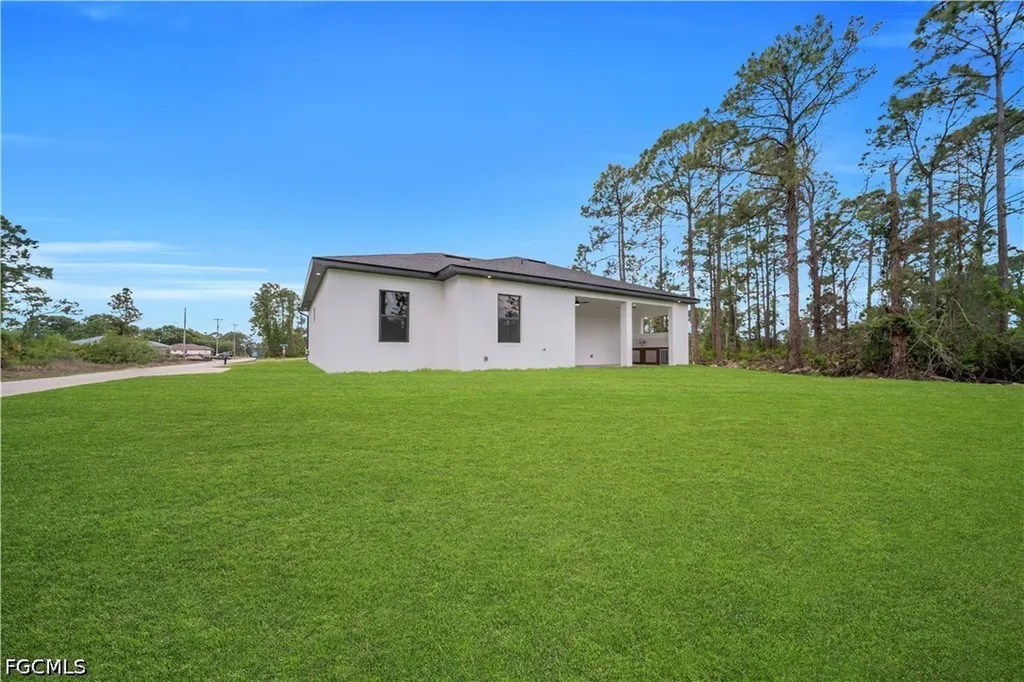 2800 30th Street W Lehigh Acres FL 33971