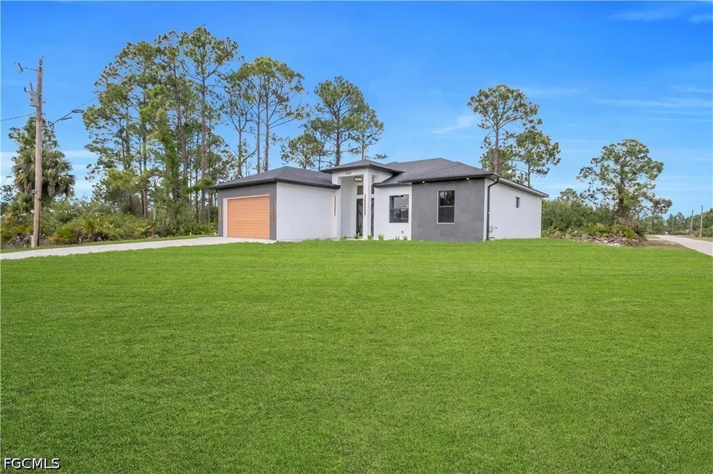 2800 30th Street W Lehigh Acres FL 33971