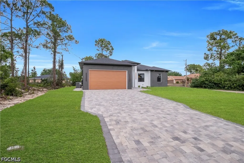 2800 30th Street W Lehigh Acres FL 33971