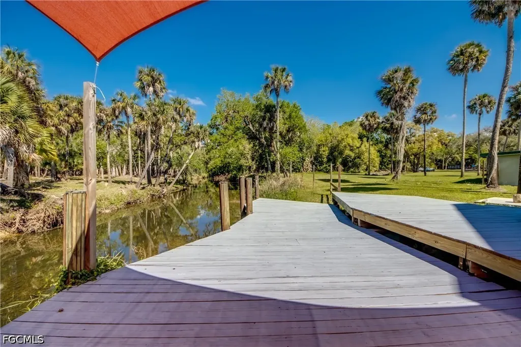 5121 Muddy Lane Fort Myers FL 33905