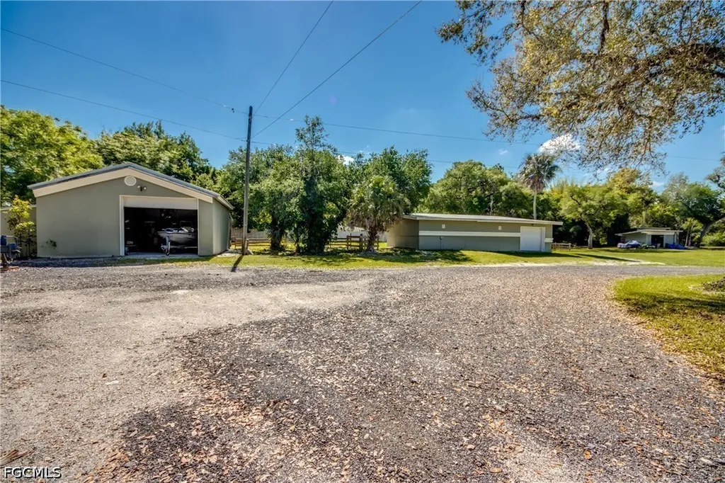 5121 Muddy Lane Fort Myers FL 33905