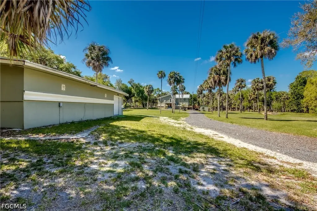5121 Muddy Lane Fort Myers FL 33905