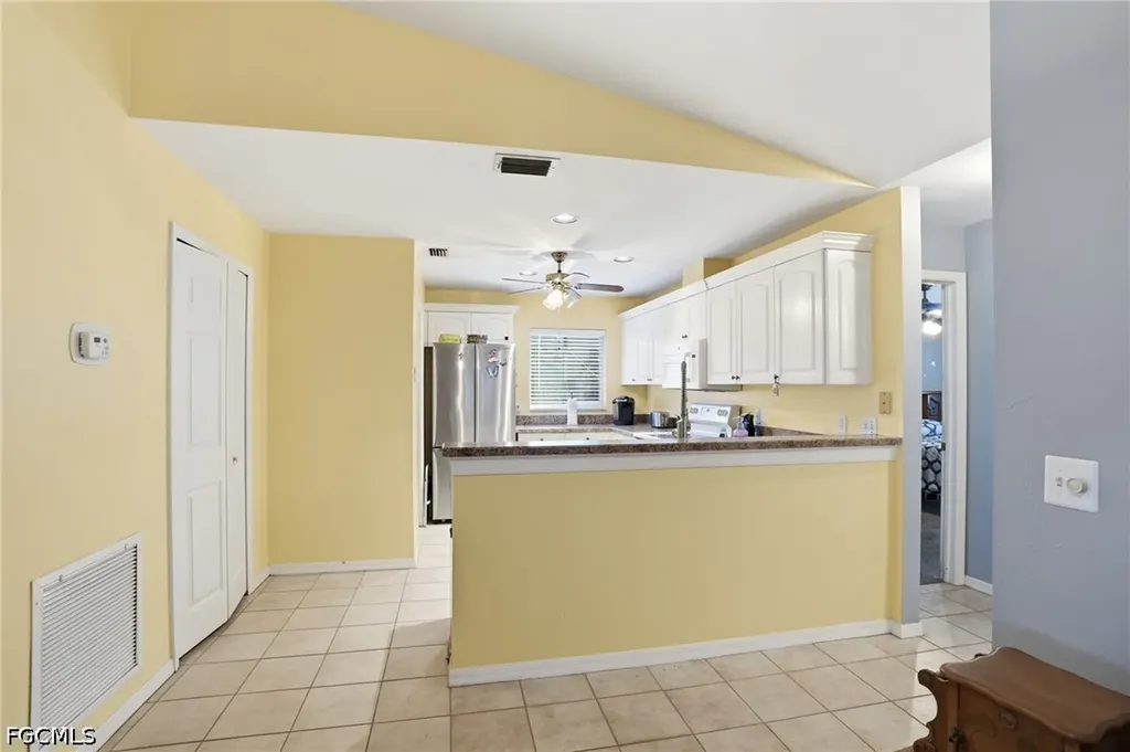 8360 Bounty Road Fort Myers FL 33967