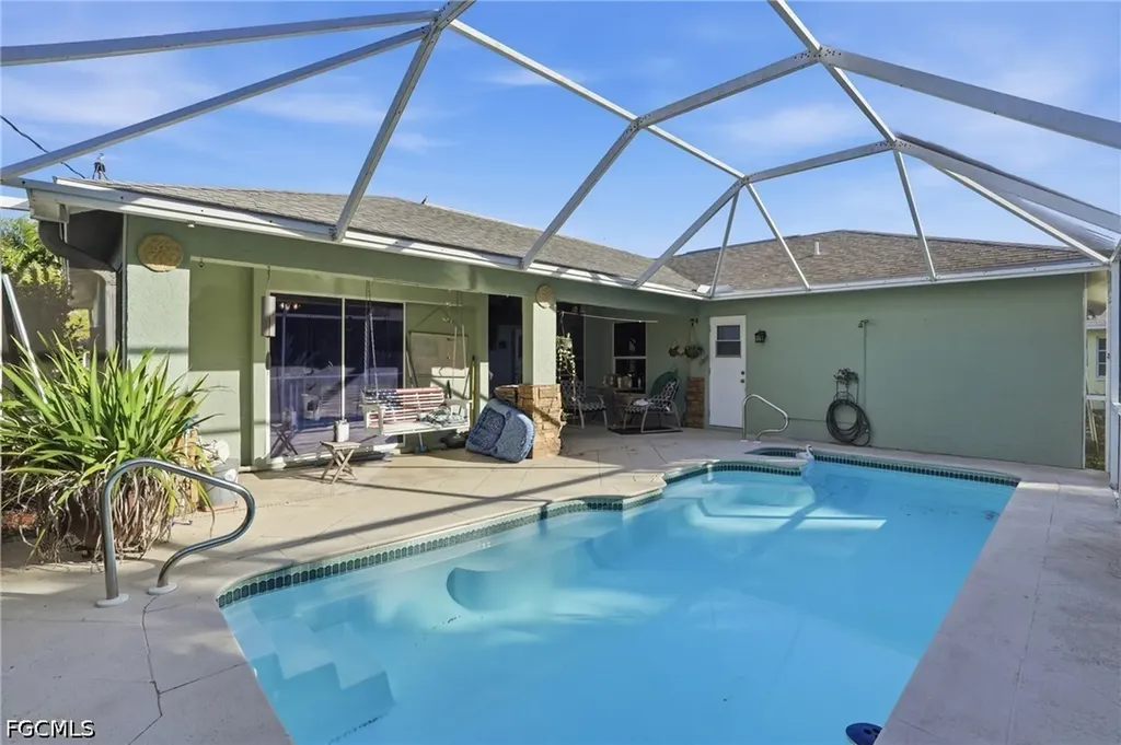 8360 Bounty Road Fort Myers FL 33967