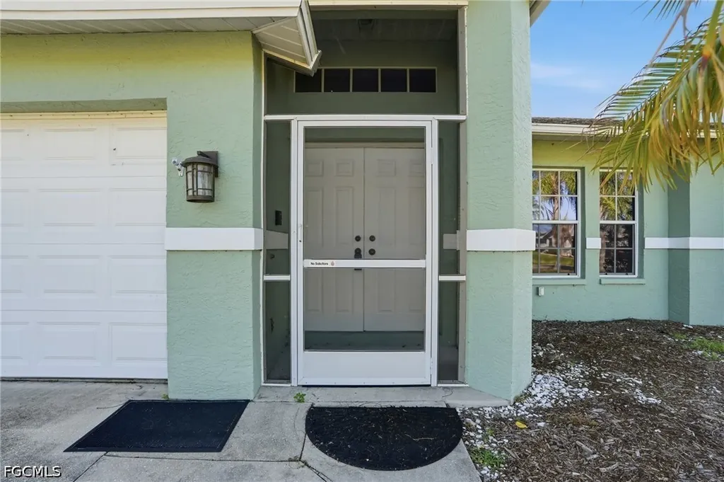 8360 Bounty Road Fort Myers FL 33967