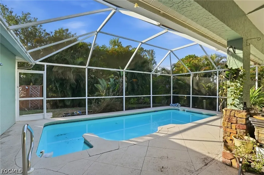 8360 Bounty Road Fort Myers FL 33967