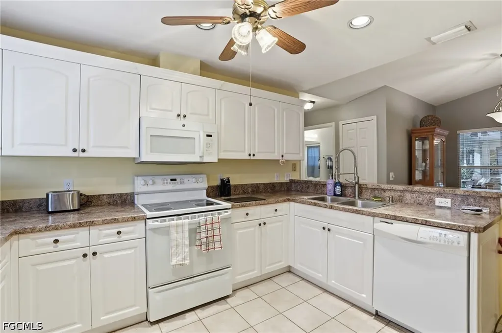 8360 Bounty Road Fort Myers FL 33967