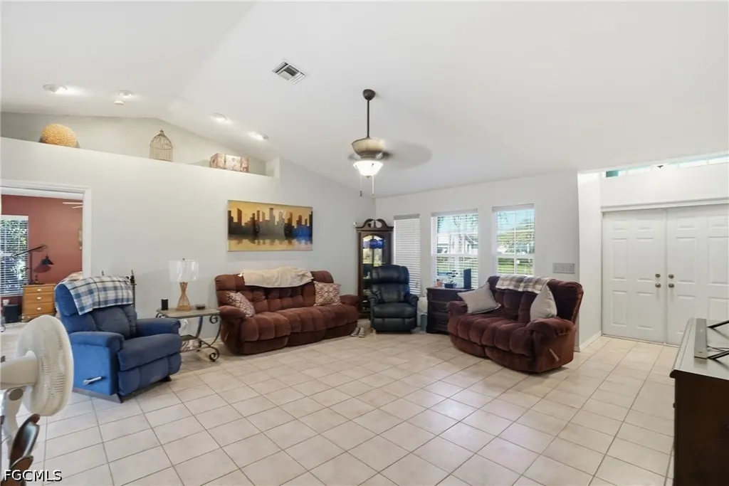 8360 Bounty Road Fort Myers FL 33967