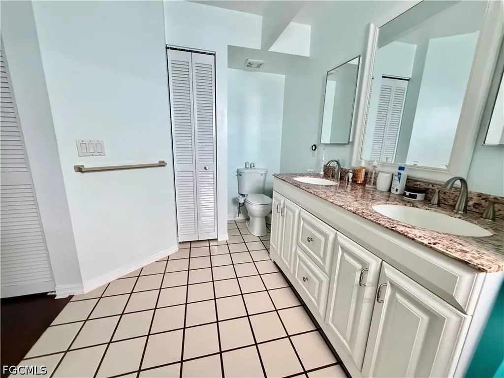 3431 Clubview Drive North Fort Myers FL 33917