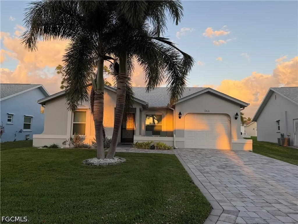3431 Clubview Drive North Fort Myers FL 33917