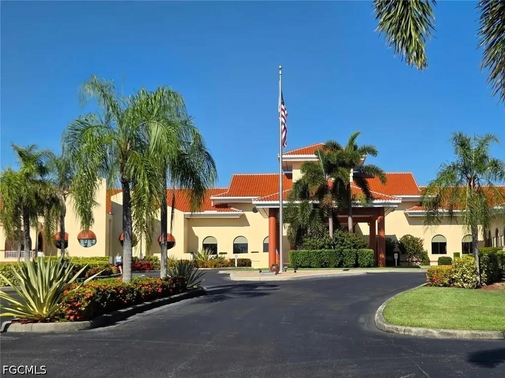 3431 Clubview Drive North Fort Myers FL 33917