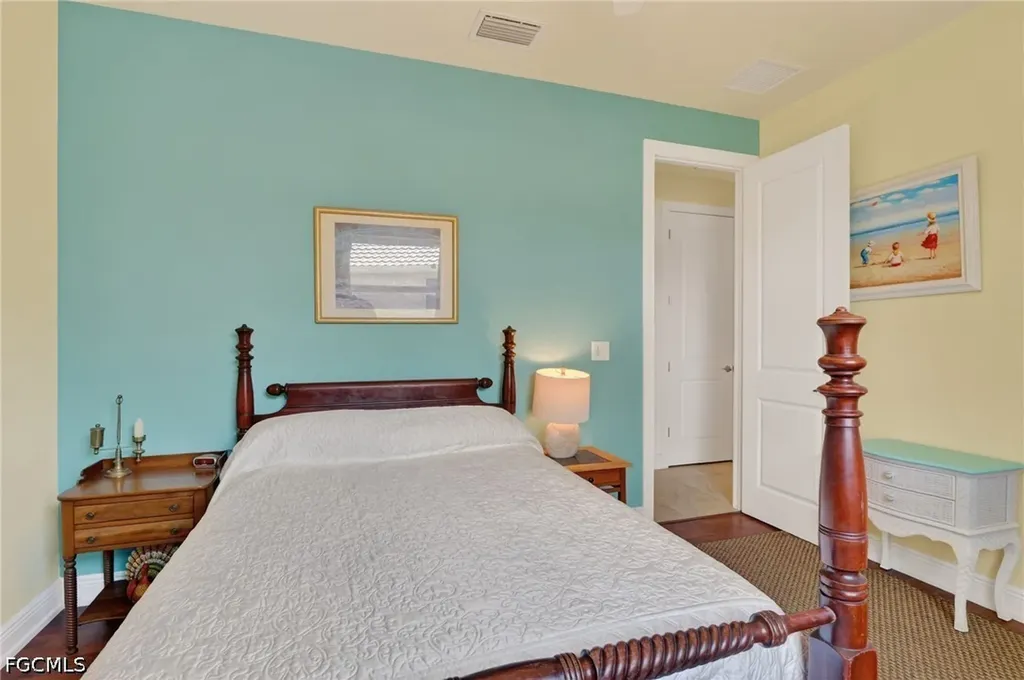 2705 SW 29th Place Cape Coral FL 33914