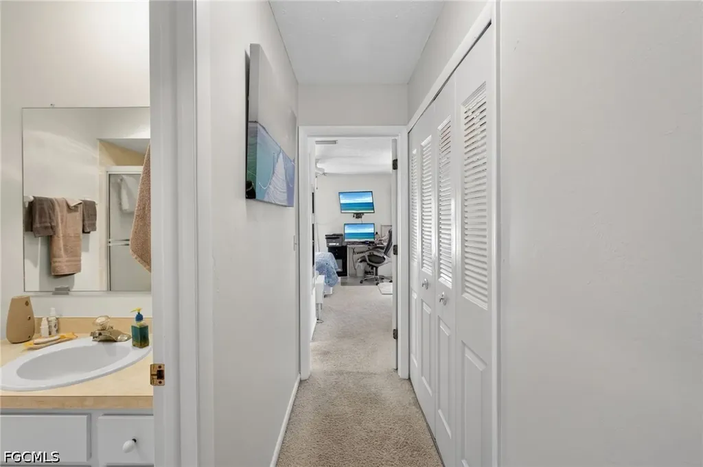 16051 Dublin Circle Fort Myers FL 33908