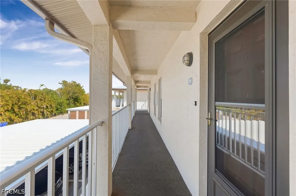 16051 Dublin Circle Fort Myers FL 33908