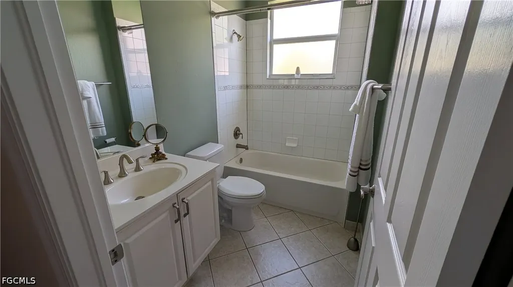 15359 Yellow Wood Drive Alva FL 33920