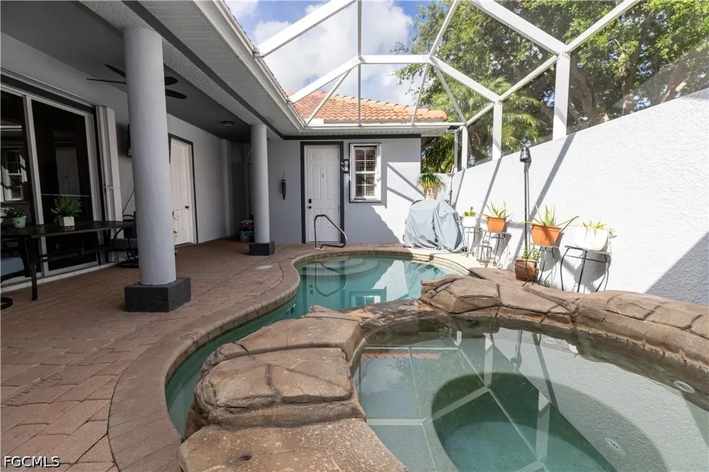 14081 Bently Circle Fort Myers FL 33912