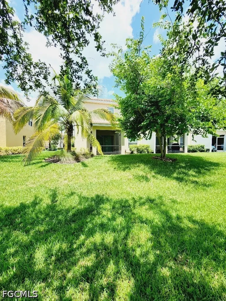 3882 Tilbor Circle Fort Myers FL 33916