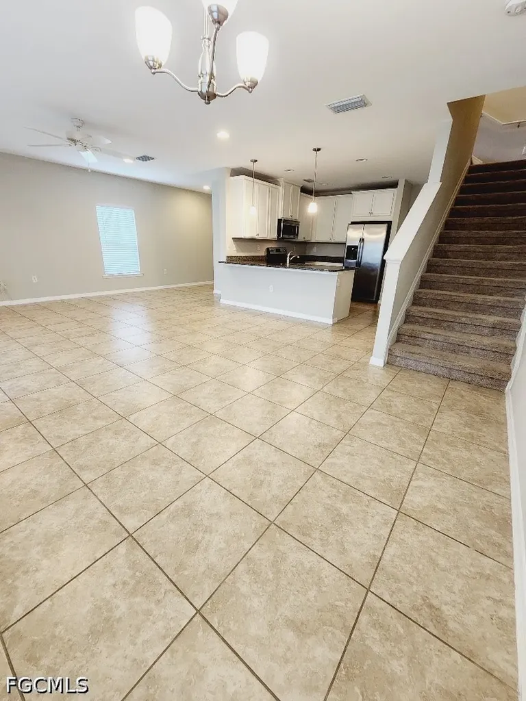 3882 Tilbor Circle Fort Myers FL 33916