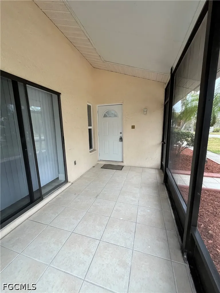 5111 SW Courtyards Court Cape Coral FL 33914