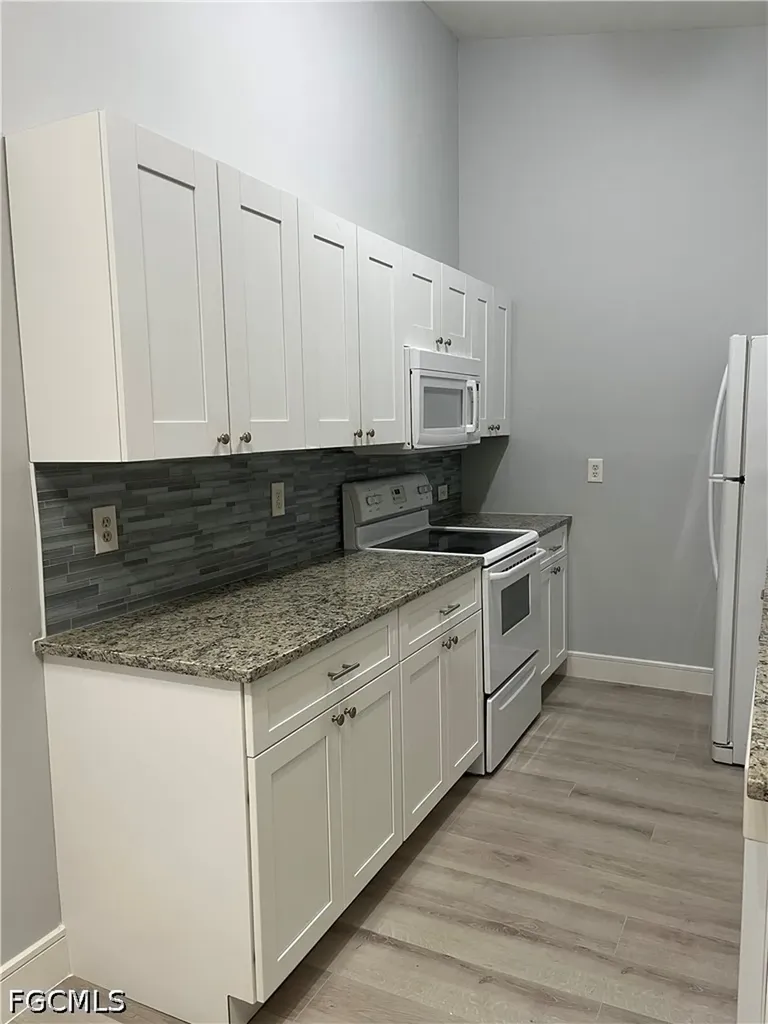 5111 SW Courtyards Court Cape Coral FL 33914