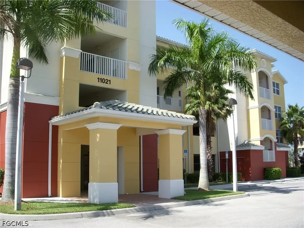 11021 Gulf Reflections Drive Fort Myers FL 33908