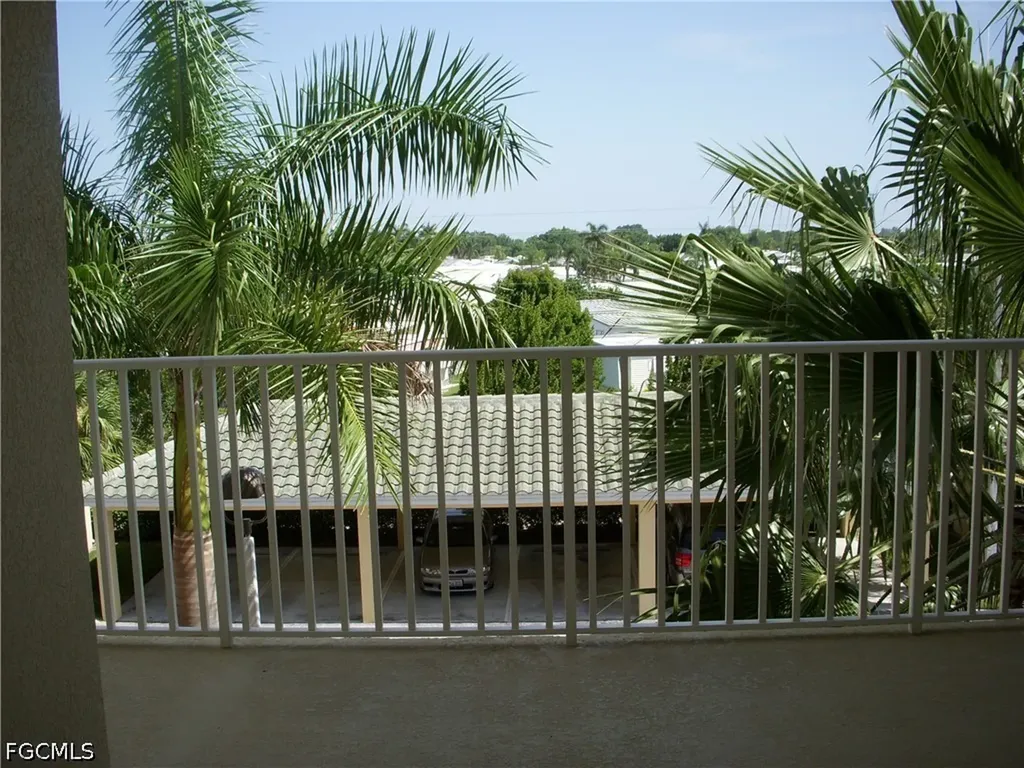11021 Gulf Reflections Drive Fort Myers FL 33908
