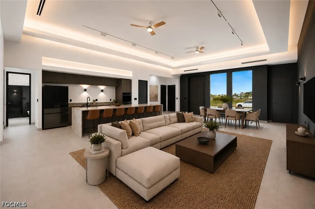 6 NW 32nd Place Cape Coral FL 33993
