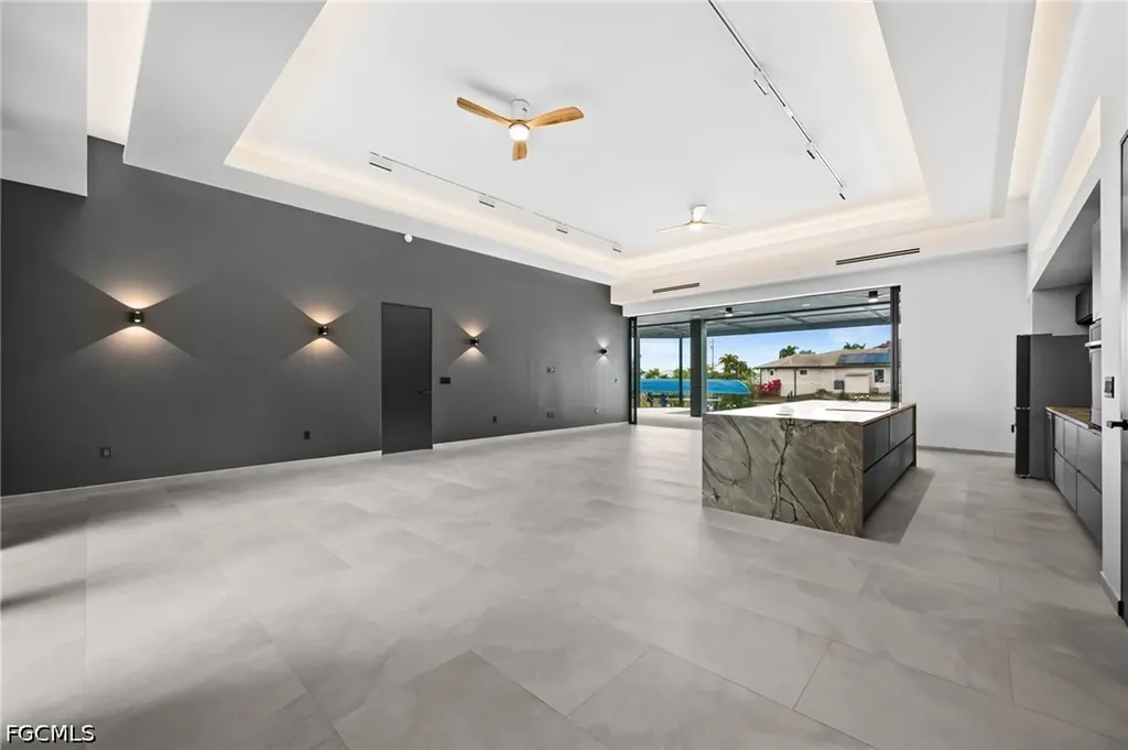 6 NW 32nd Place Cape Coral FL 33993