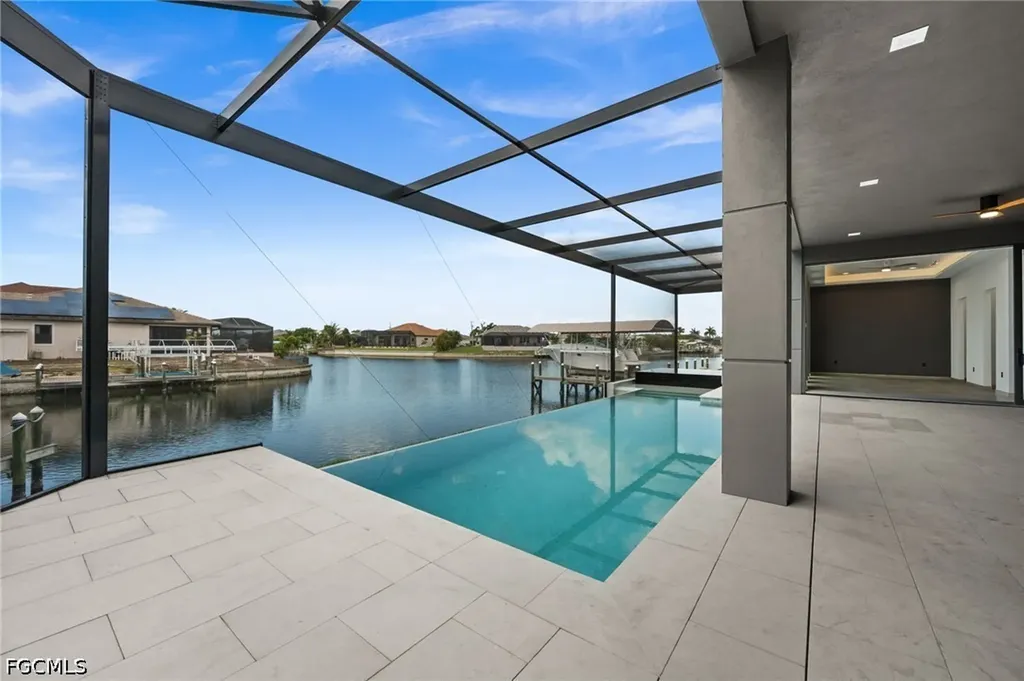 6 NW 32nd Place Cape Coral FL 33993