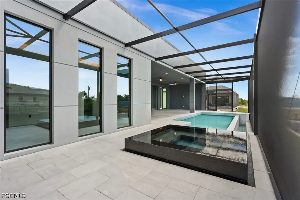 6 NW 32nd Place Cape Coral FL 33993
